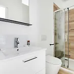 Charming With Patio - 2bd4p - Monceau Park Appartement