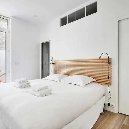 Charming With Patio - 2bd4p - Monceau Park