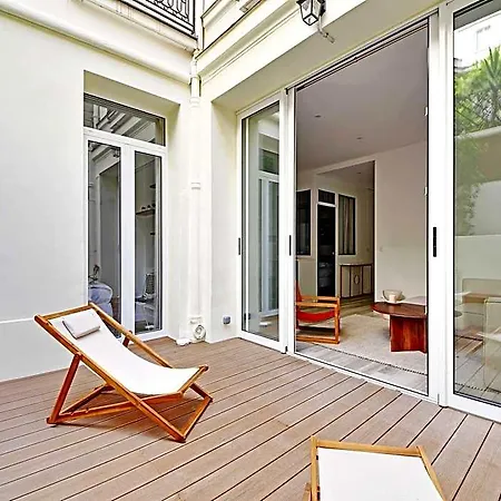 Charming With Patio - 2bd4p - Monceau Park *