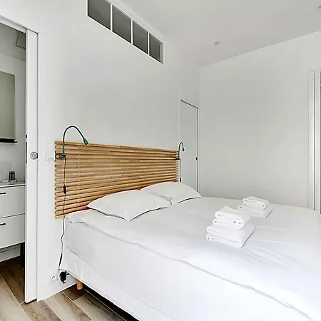 Charming With Patio - 2bd4p - Monceau Park Apartament