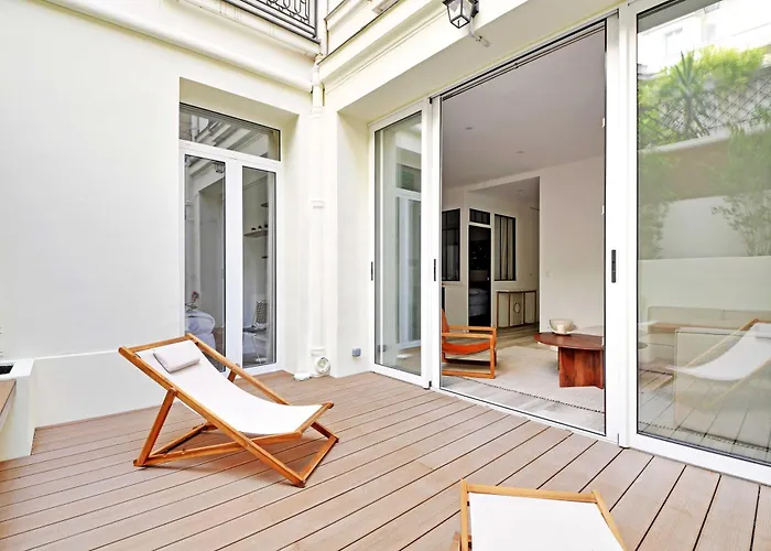 アパート Charming With Patio - 2bd4p - Monceau Park パリ
